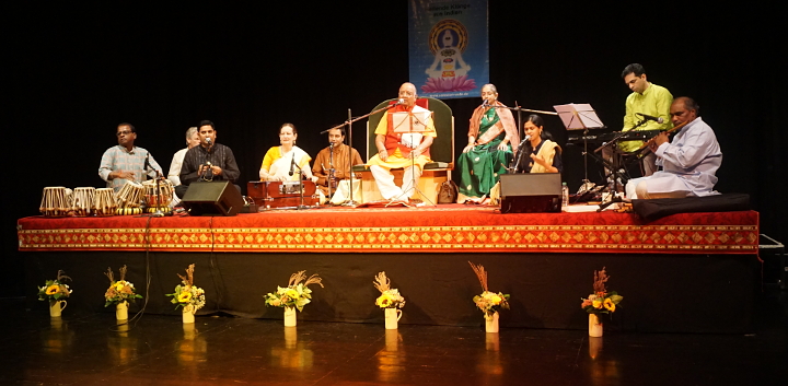 Liveconcert Mantra and Meditation BalajiTambe 700